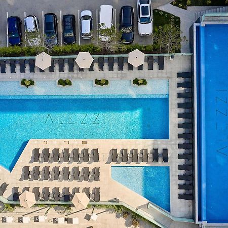 Wave N' Sea Apartment In Infinity Beach Resort - Parking Mamaia Buitenkant foto