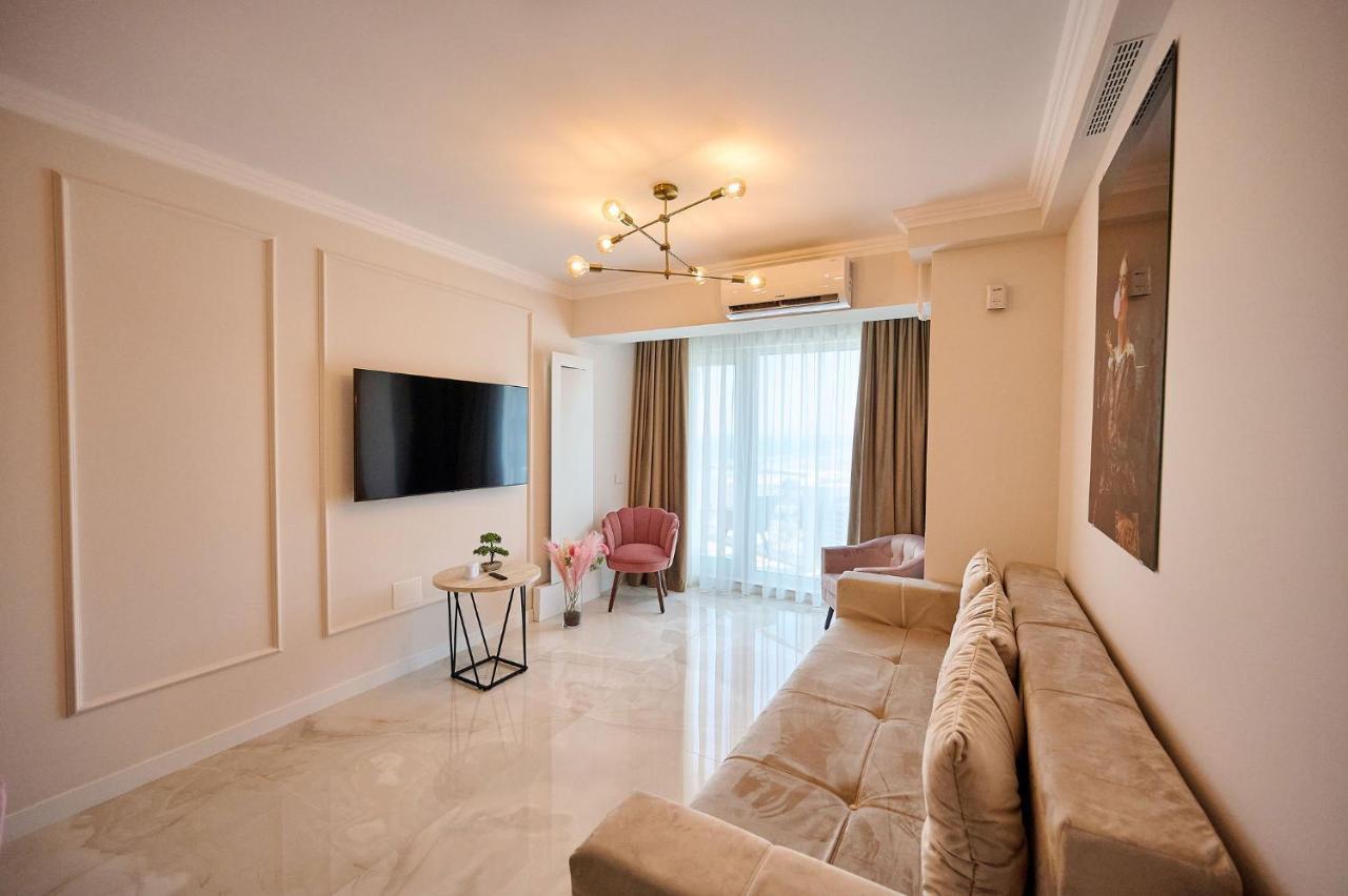 Wave N' Sea Apartment In Infinity Beach Resort - Parking Mamaia Buitenkant foto
